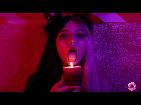 ❤️ מציצה נלהבת מ-Sexy Succubus עם הגשמה בפה ❤️ סרטון פורנו בפורנו iw.xsexshop.ru ❤